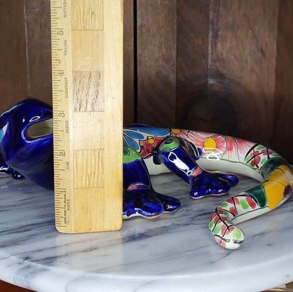 Pottery Gecko - Picture 8 of 17